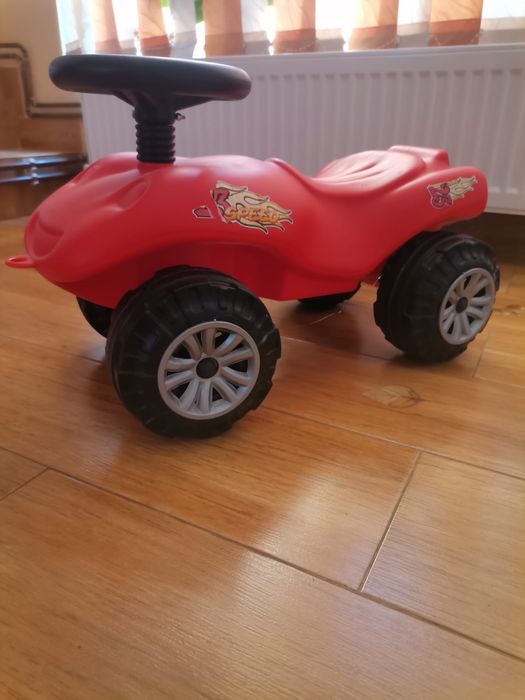 Masinuta pentru copii fara pedale