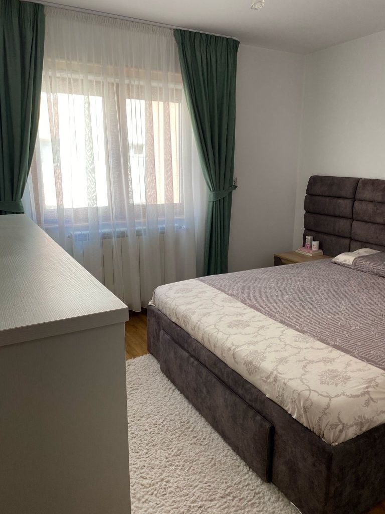 Apartament 3 camere