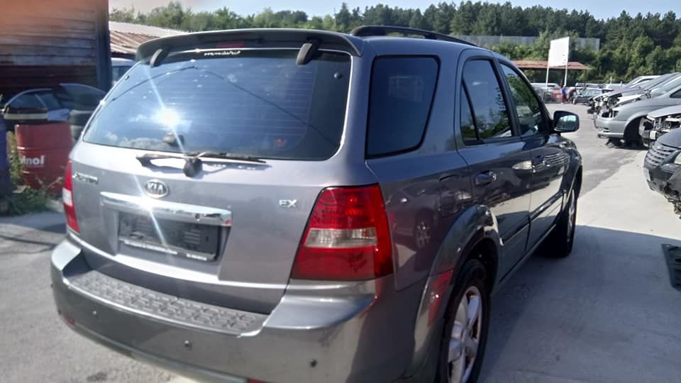 Kia Sorento 2.5 CRDI 170 ps / Кия Соренто 2,5црди 170кс НА ЧАСТИ