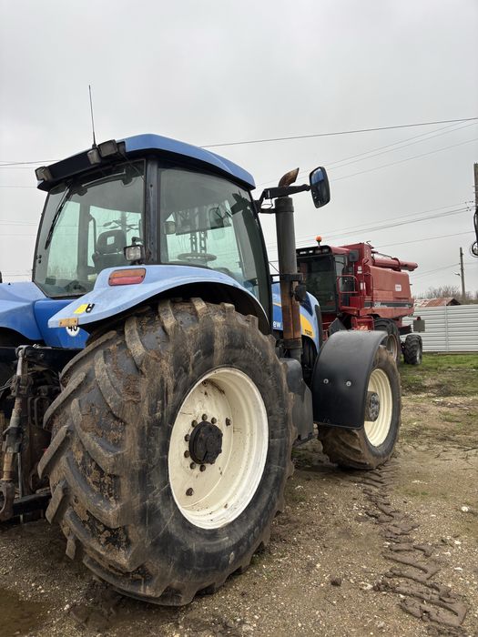 New Holland TG286