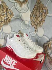 Nike Vapor Max Plus White Red