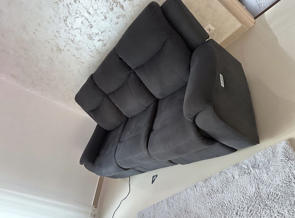 Vand canapea 3 pers cu recliner automata