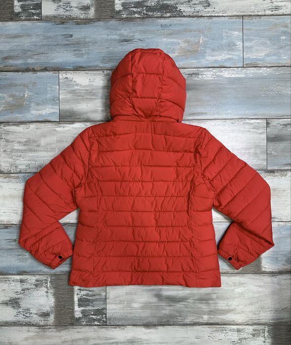 Дамско пухено яке SuperDry – размер L, отлично състояние