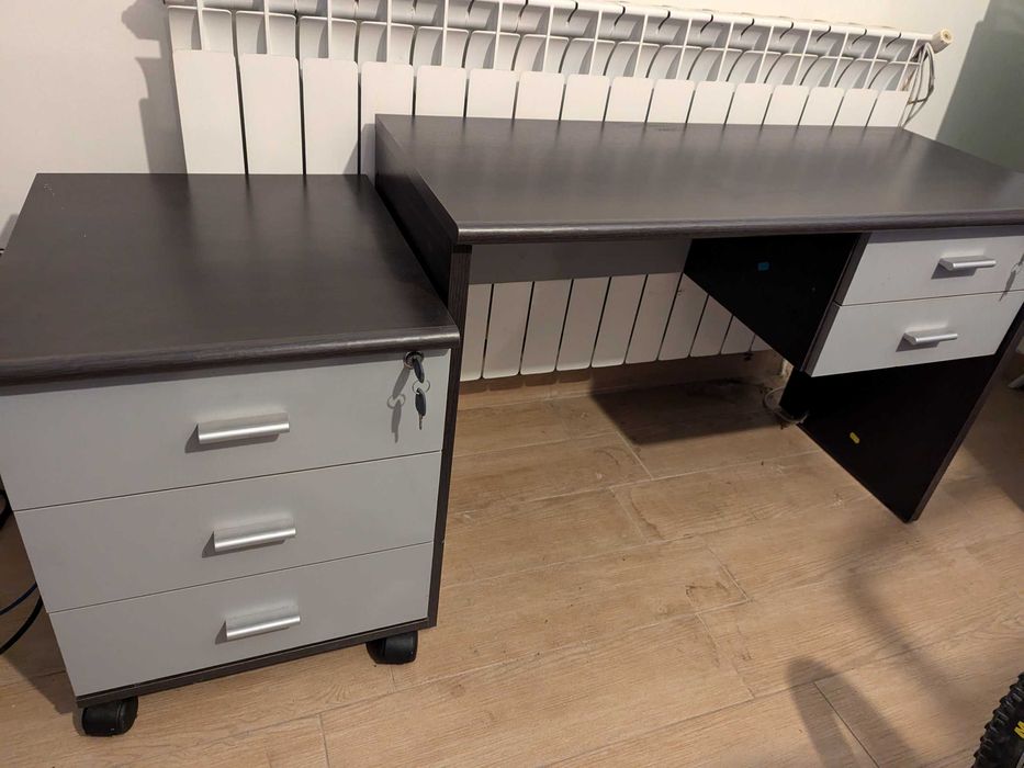 Mobilier Mobexpert pentru birou