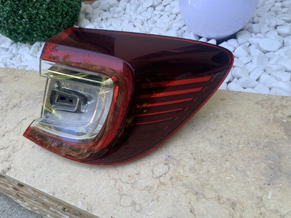 Lampa stop Renault Captur 2 partea dreapta an 2020/2021/2022/2023/2024