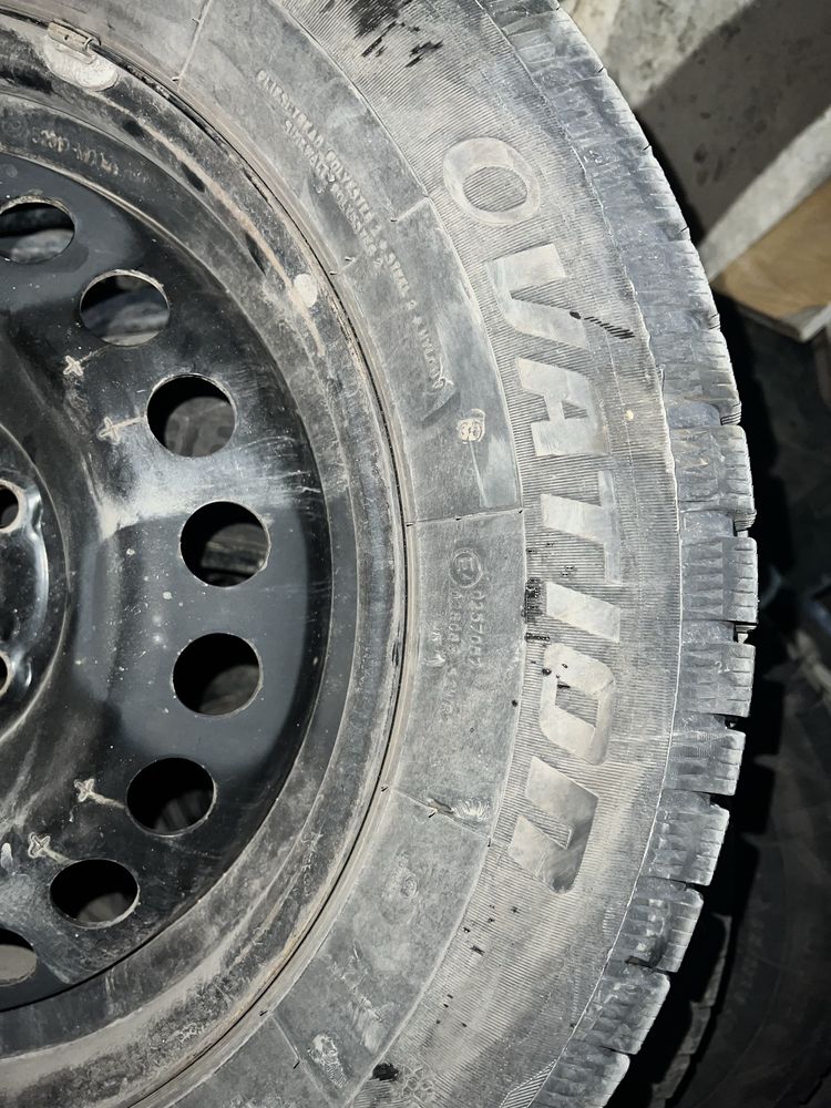 Зимняя резина 215/65r16 с штампованными дисками