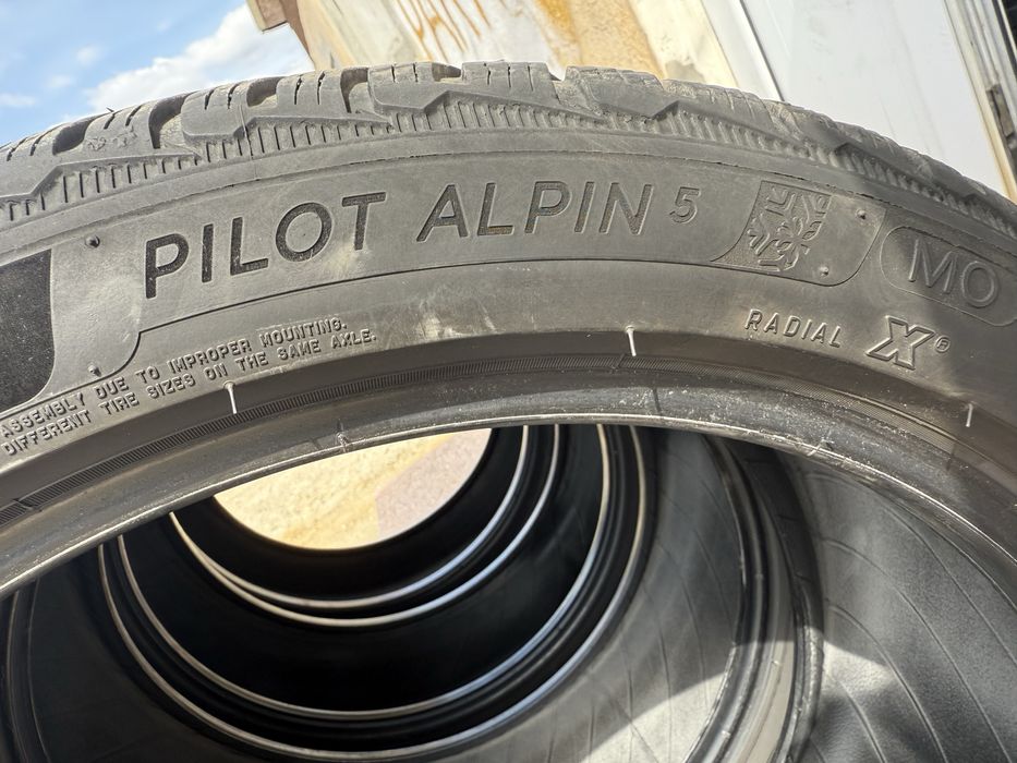 Cauc Michelin 245/40/R19 Pilot Alpin 5 iarna dot 2019 6-7mm set 4buc
