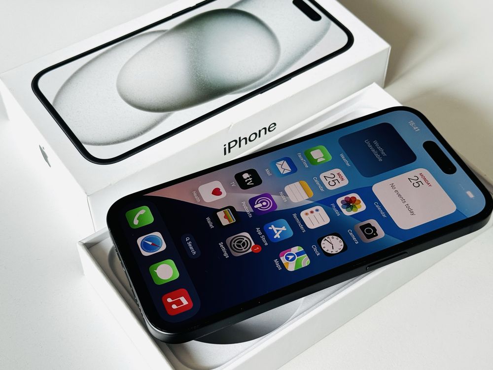 Iphone 15 128GB Black 99% Батерия! Гаранция 6 месеца