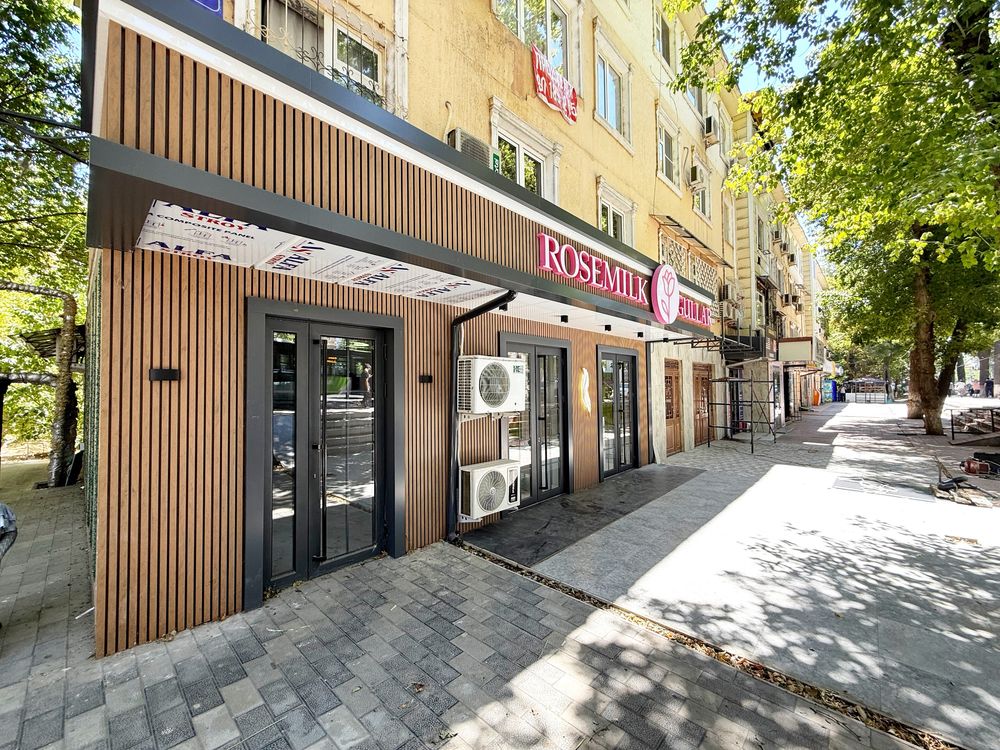 2 квартал / Бунёдкор 50м2 нежилое продаётся