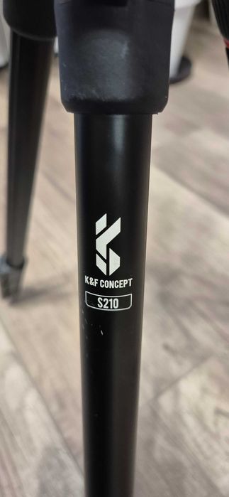 Проф. Трипод K&F Concept S210