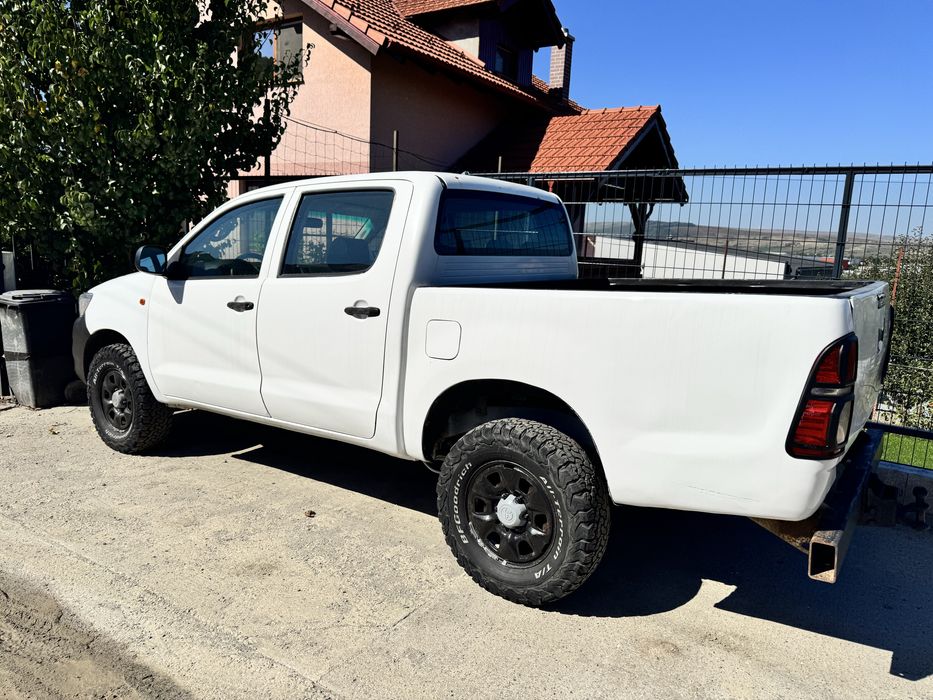 Toyota Hilux 2013 Inmatriculat
