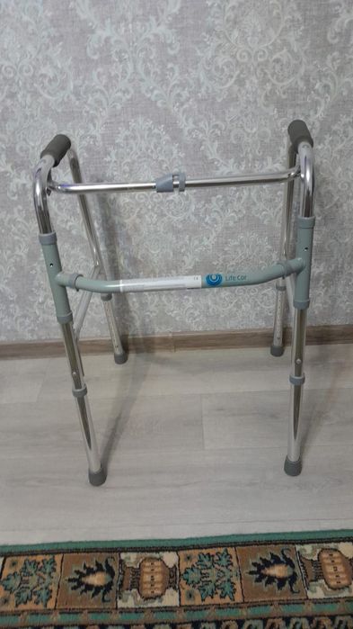 Ходунок новый, ходунок новый