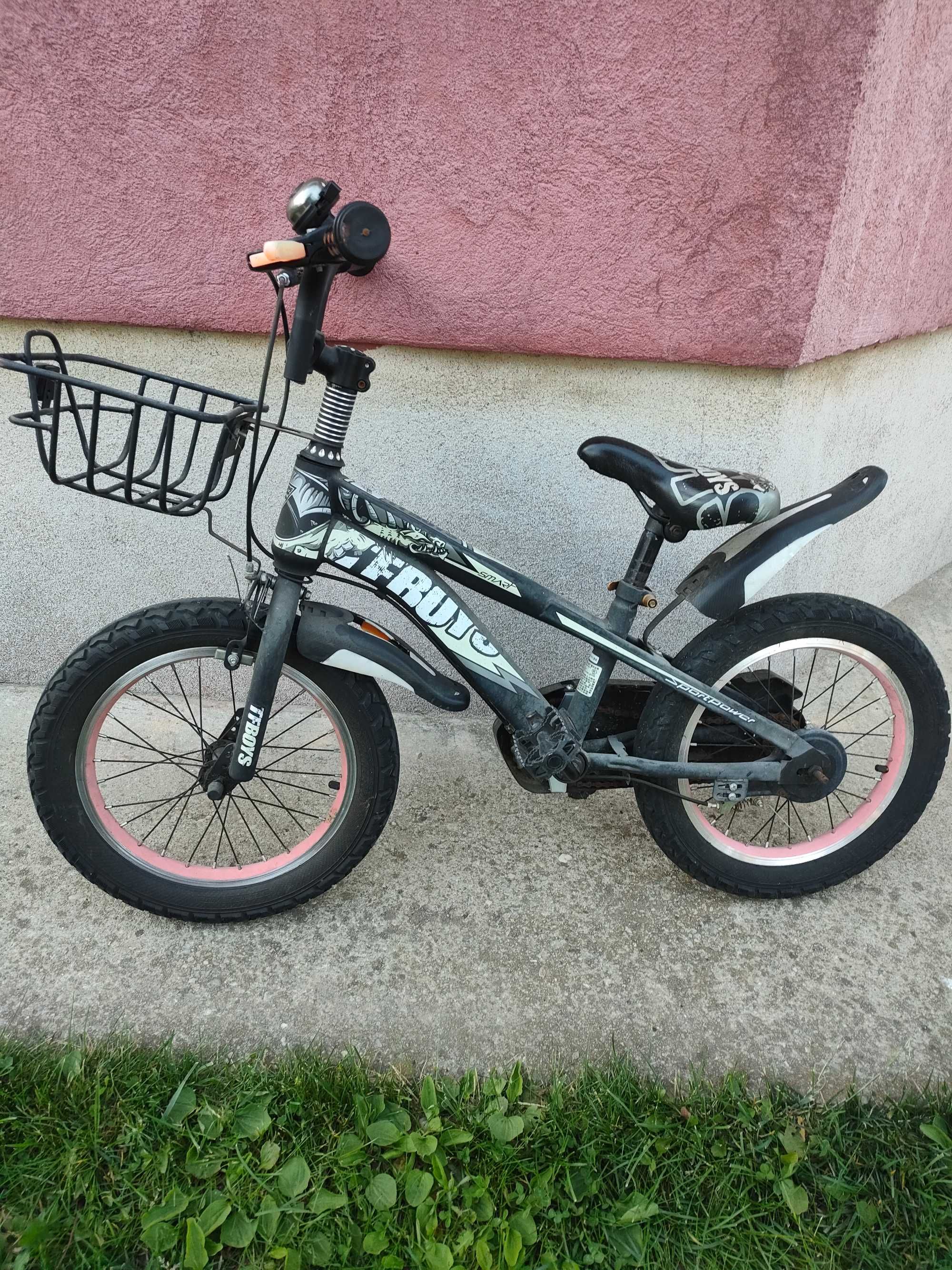 Vând bicicleta copii