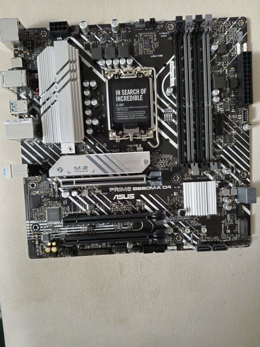 Placă de bază asus nouă sigilată !