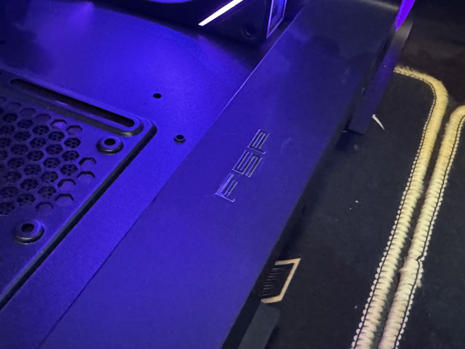 Геймърски Компютър - НОВ/32GB DDR5 RAM/3xSSD/2 TB HDD/Z790/ВОДНО/RTX