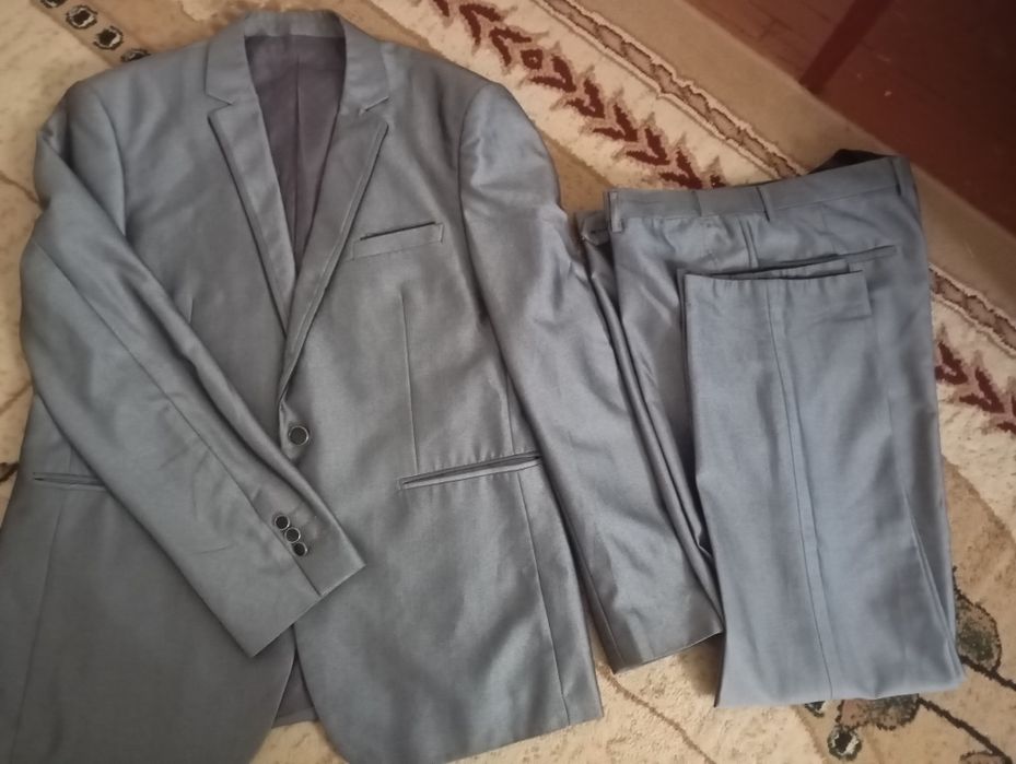 Erkaklar kastyum shimi