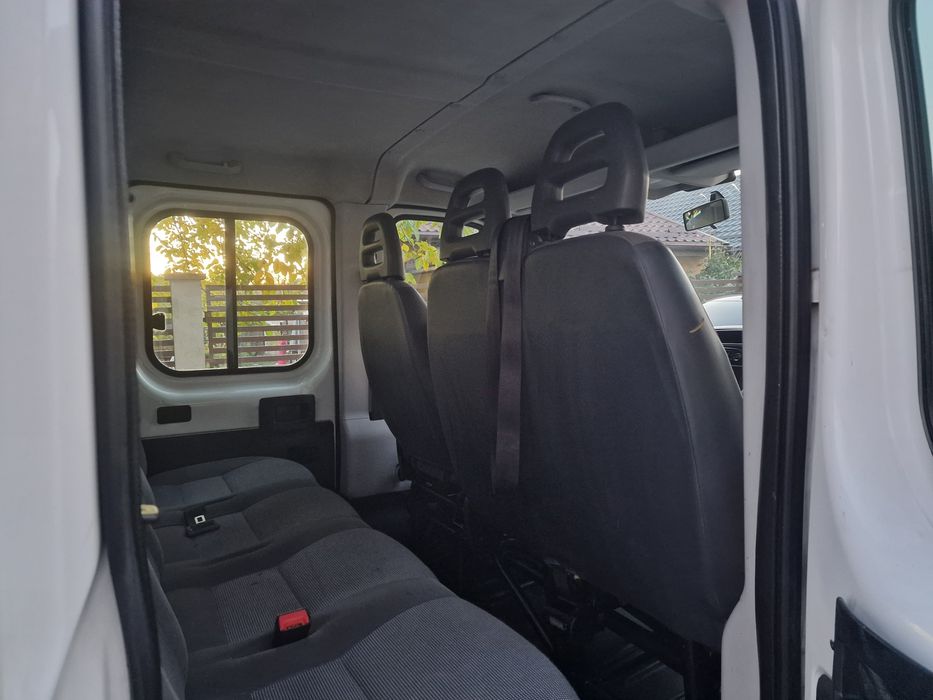 Peugeot boxer 2011 doca 7 locuri cu bena
