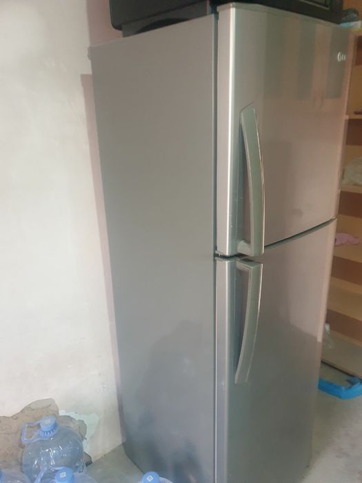 Продаётся холодильник