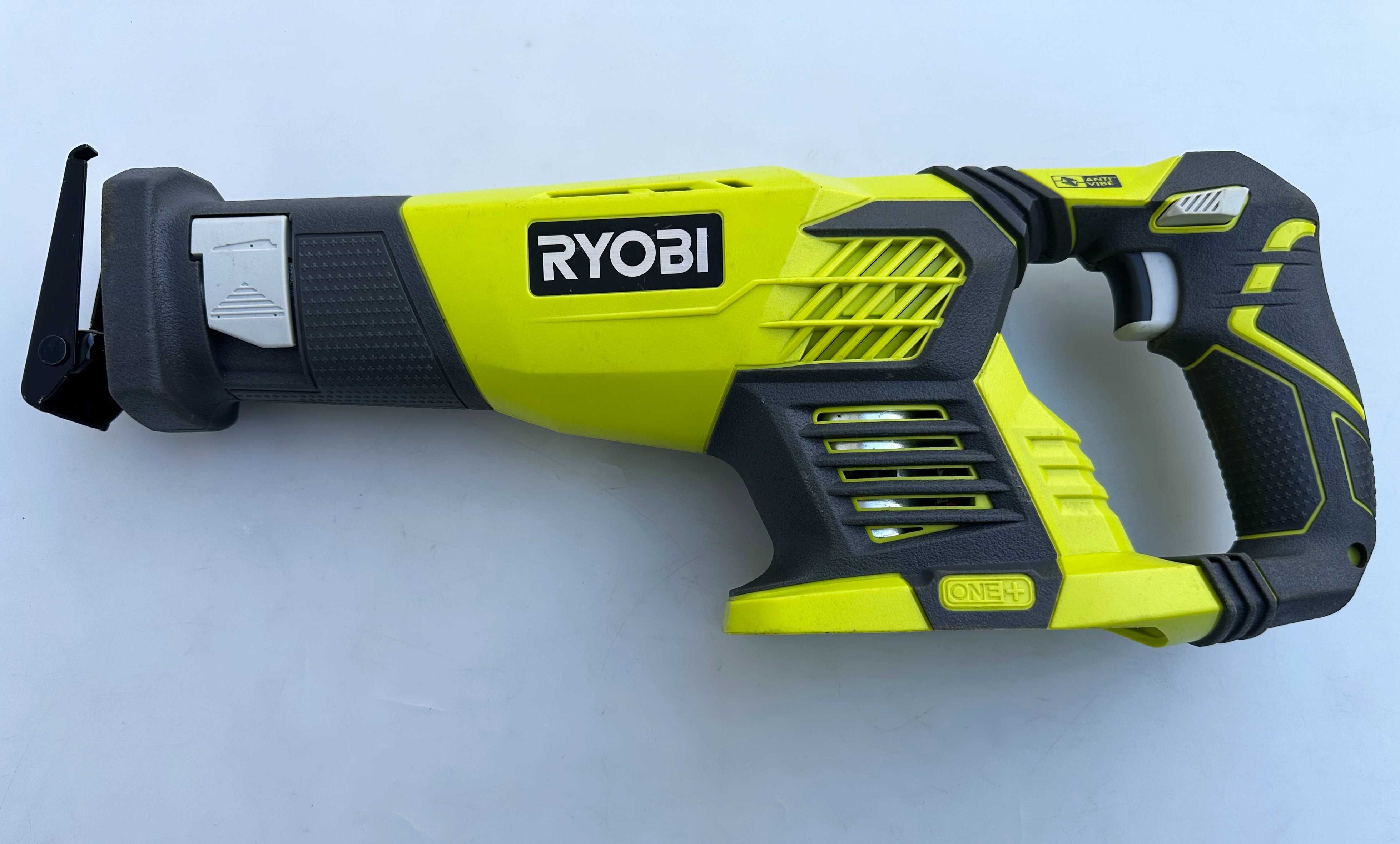 Ryobi - Акумулаторен сет от машини 18V