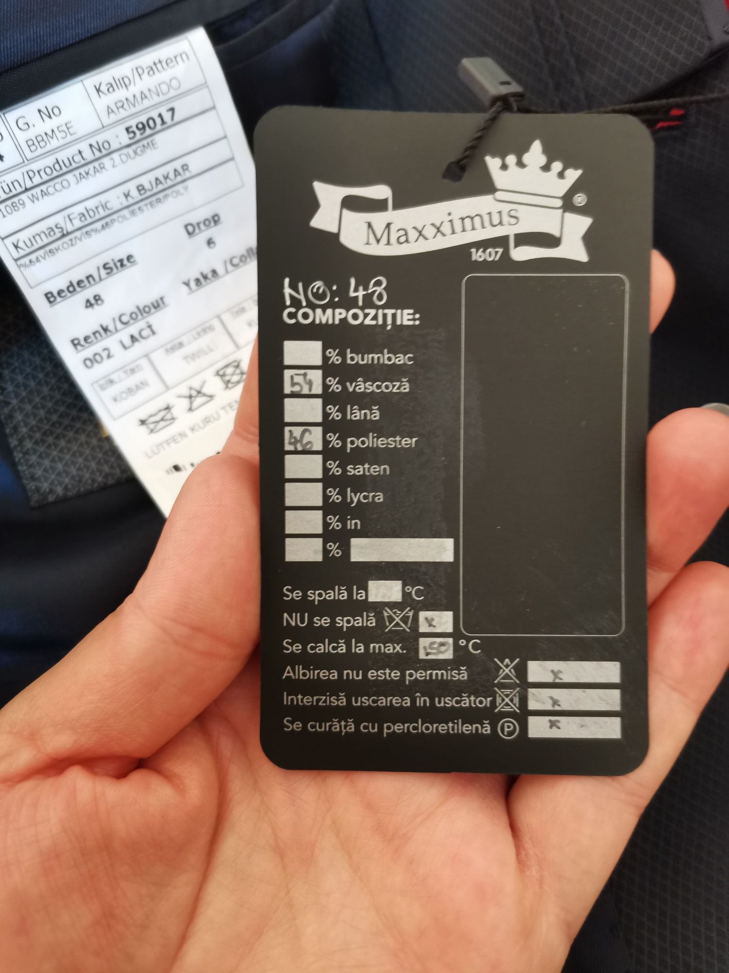 Costum barbatesc nou, Maxximus