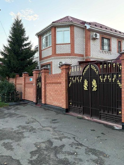 Дом рядом с ТД АИДА Алпамыс батыра 12 мкр