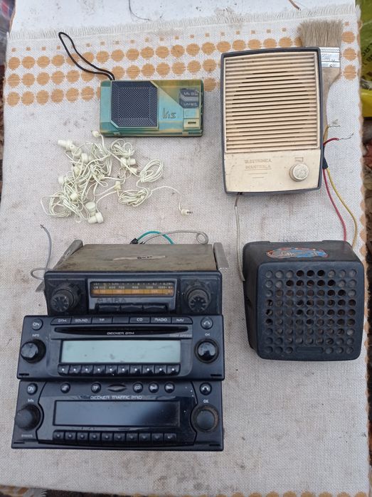 Radio vechi cu lămpi