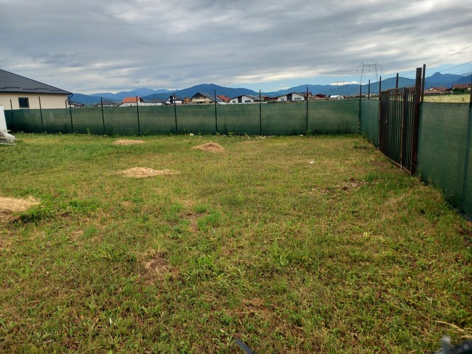 Proprietar Vand teren Izvor 500mp