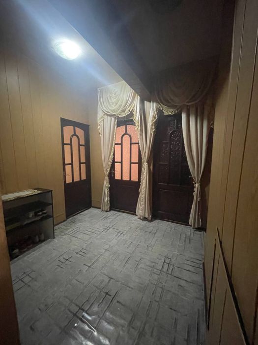 Uy sotiladi Shayxontohur ц-26 gulobod 4 xonali 3qavat