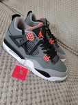 vând jordan 4 inflared