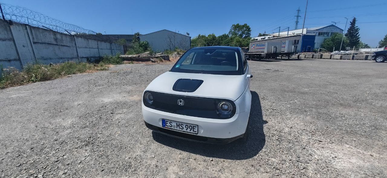 Honda e Електрически
