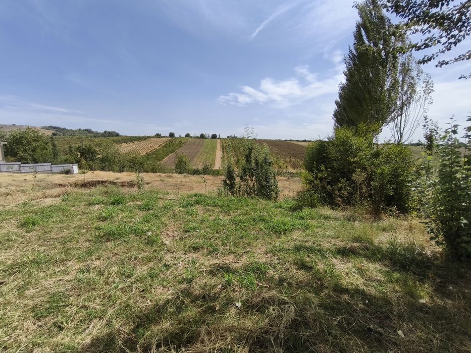 Продаётся участок