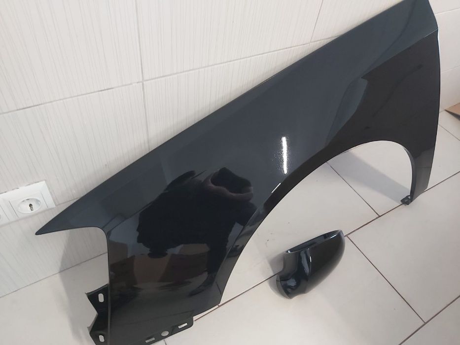 Aripa Fata+Capac Oglinda Stanga VW Passat B6 2005-2011 (LC9X (Negru))
