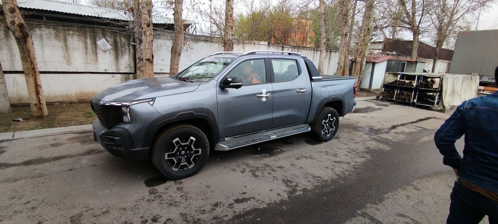 Changan Hunter Pikap Gibrit 3-pakalena