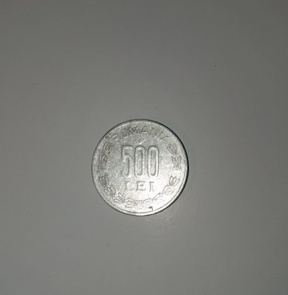 Vând moneda de 500 de lei din anul 1999