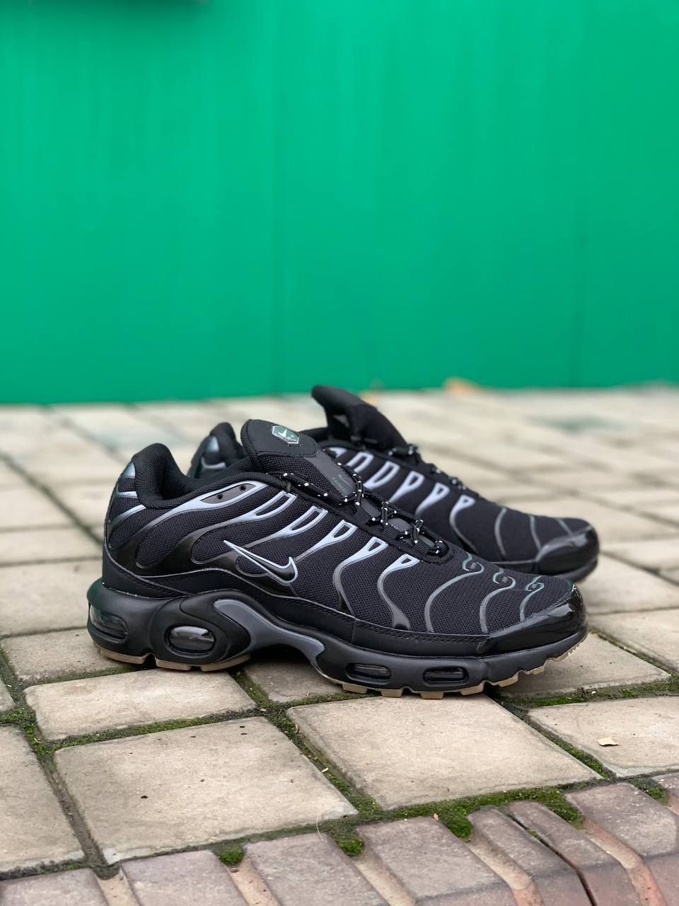 Новся Nike Air max Tn