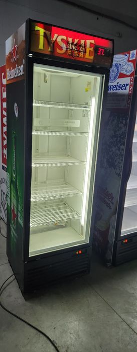 Vitrina frigorifica simplă