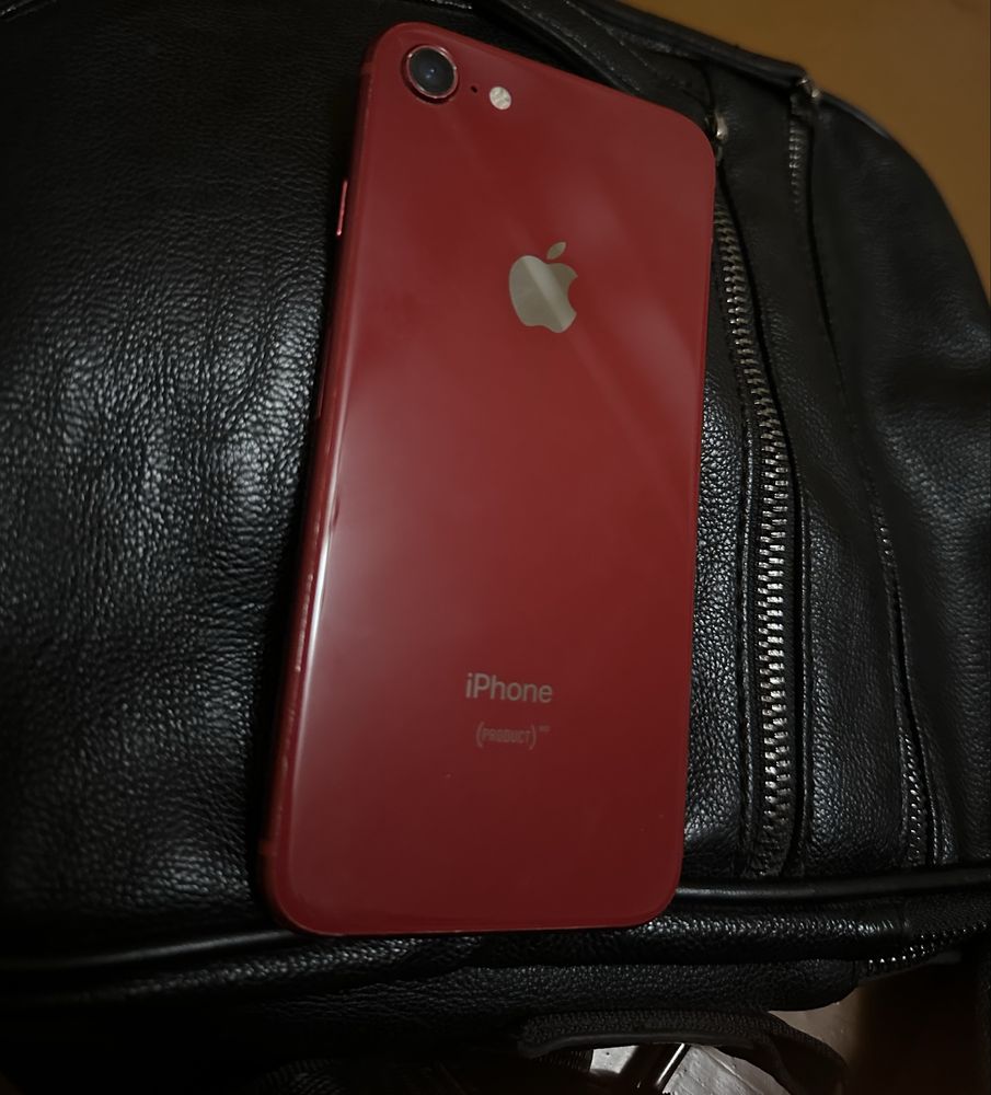 Iphone se 2020(red product)