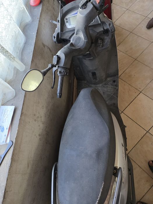 scuter Kymco Dink 200i – 2012