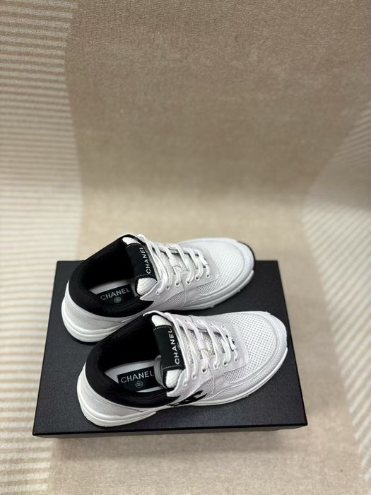 Маратонки Бели Шанел