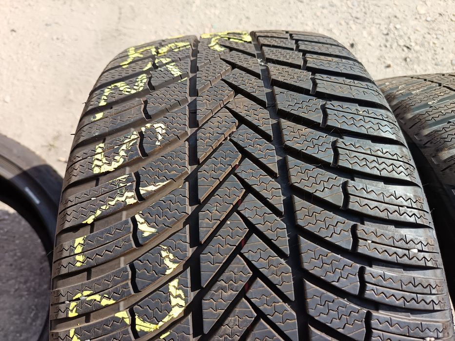Anvelope MS iarna 275 35 21 bridgestone 2023 7.8mm