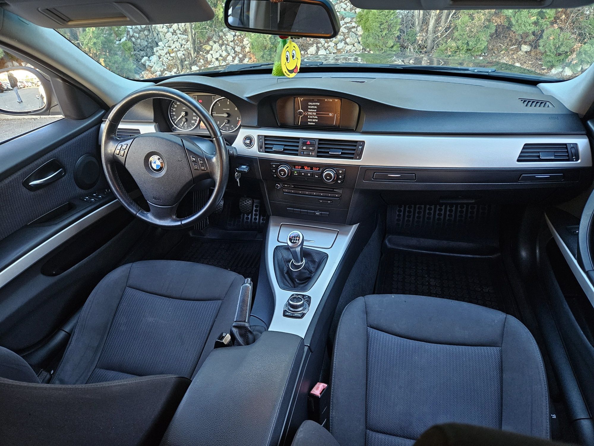 BMW E90  / Facelift/ Xenon  / Navigatie