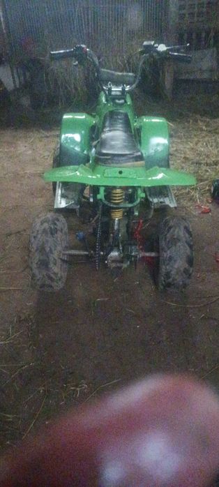 Vand atv 110cc nu da scânteie