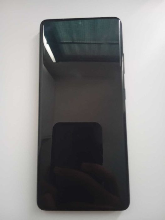 Samsung Galaxy S21 Ultra 5G – 512GB, 16GB RAM