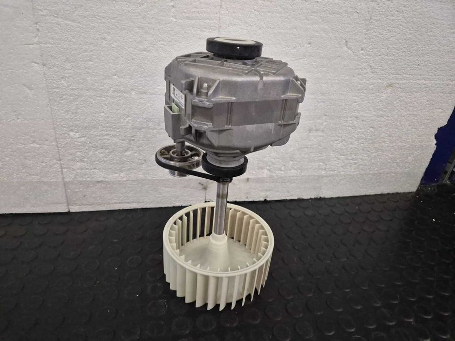 Motor uscator haine Beko 5 pini 352204010 cod / R2