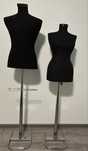 Inchiriez manechin rochie mireasa/ costum mire