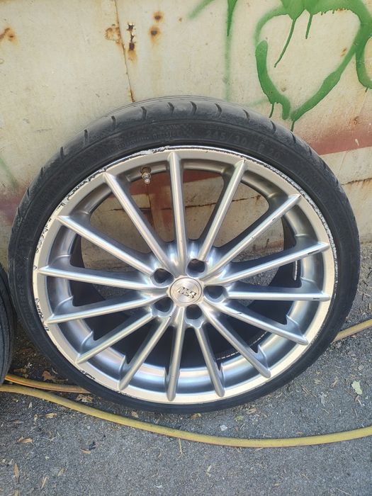 Джанти 20 с гуми. 5x110, 65.1 централен отвор. стават за Алфа Ромео.