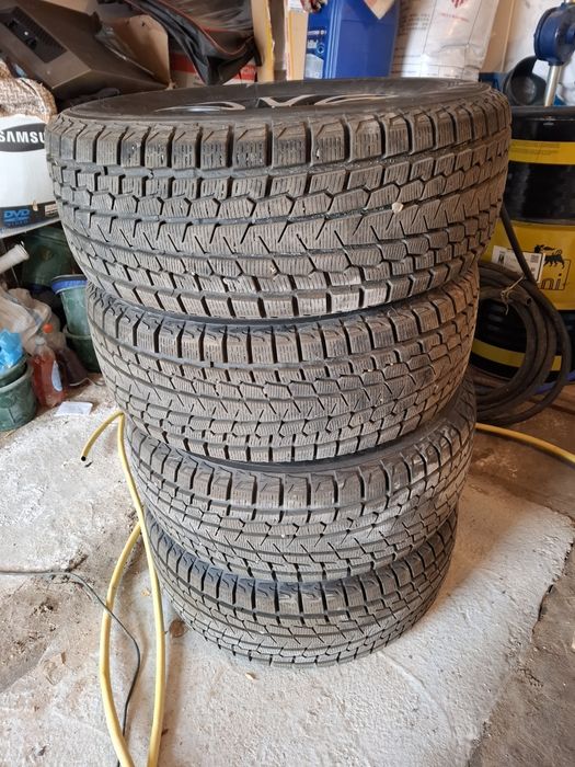 Автошина с дисками