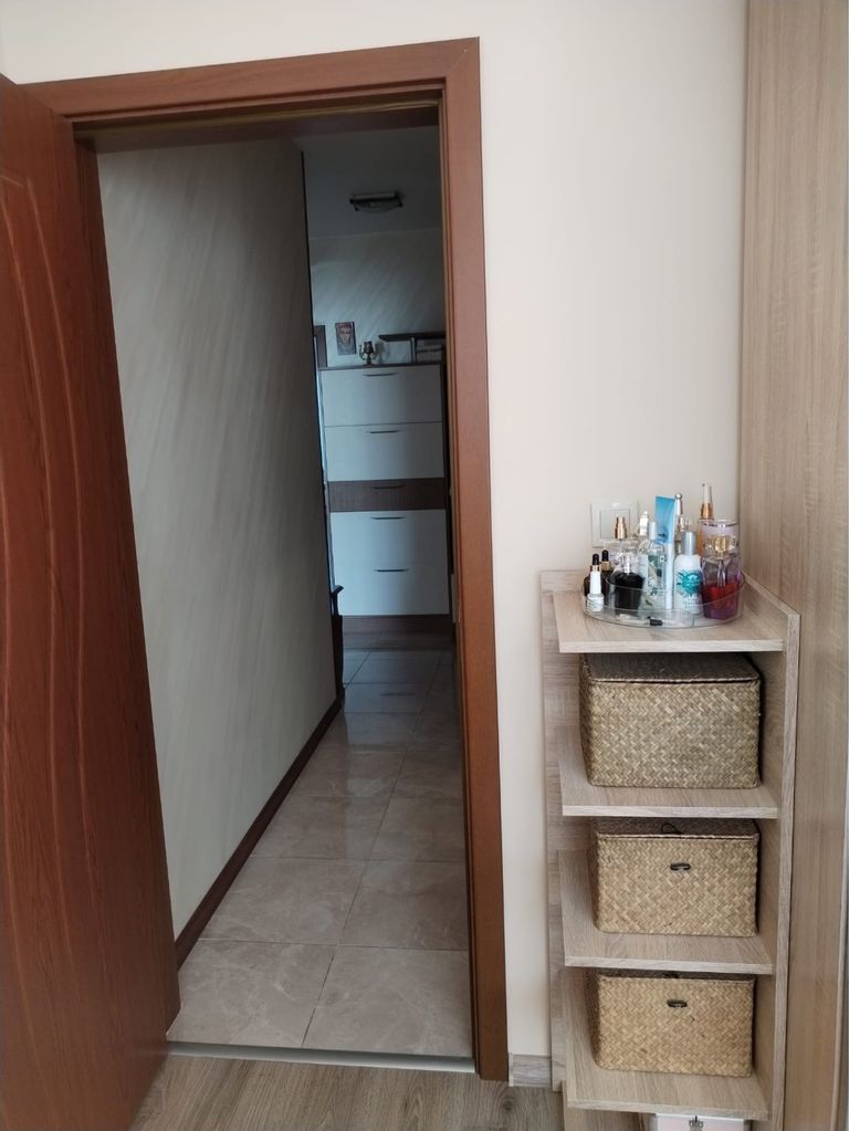 Продава се Тристаен апартамент в Враца, Квартал 103 - 80 кв.м за 2375 €/кв.м - Снимка #6