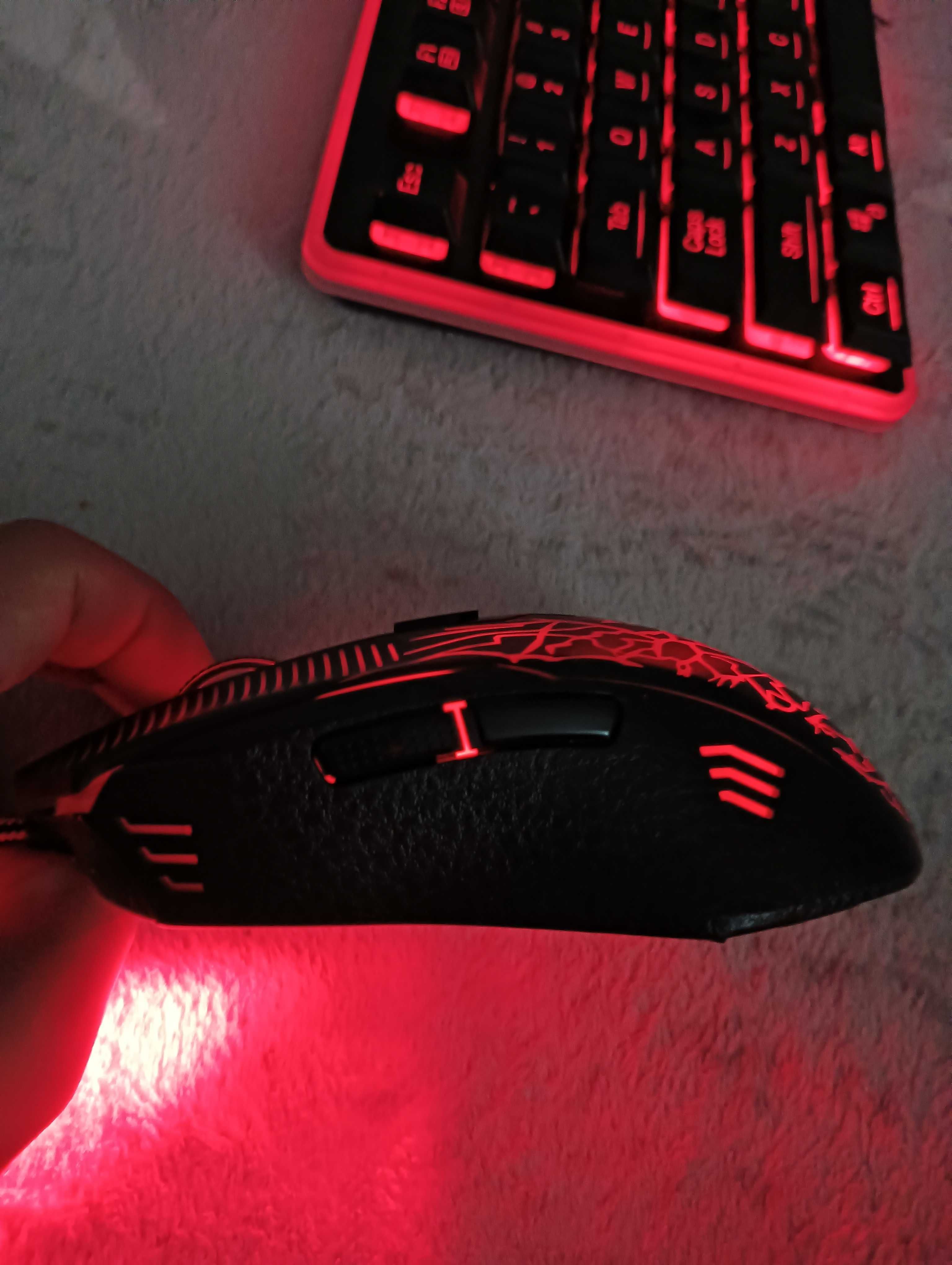 Tastatura și mouse Red dragon