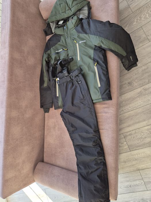 Продам Лыжный костюм